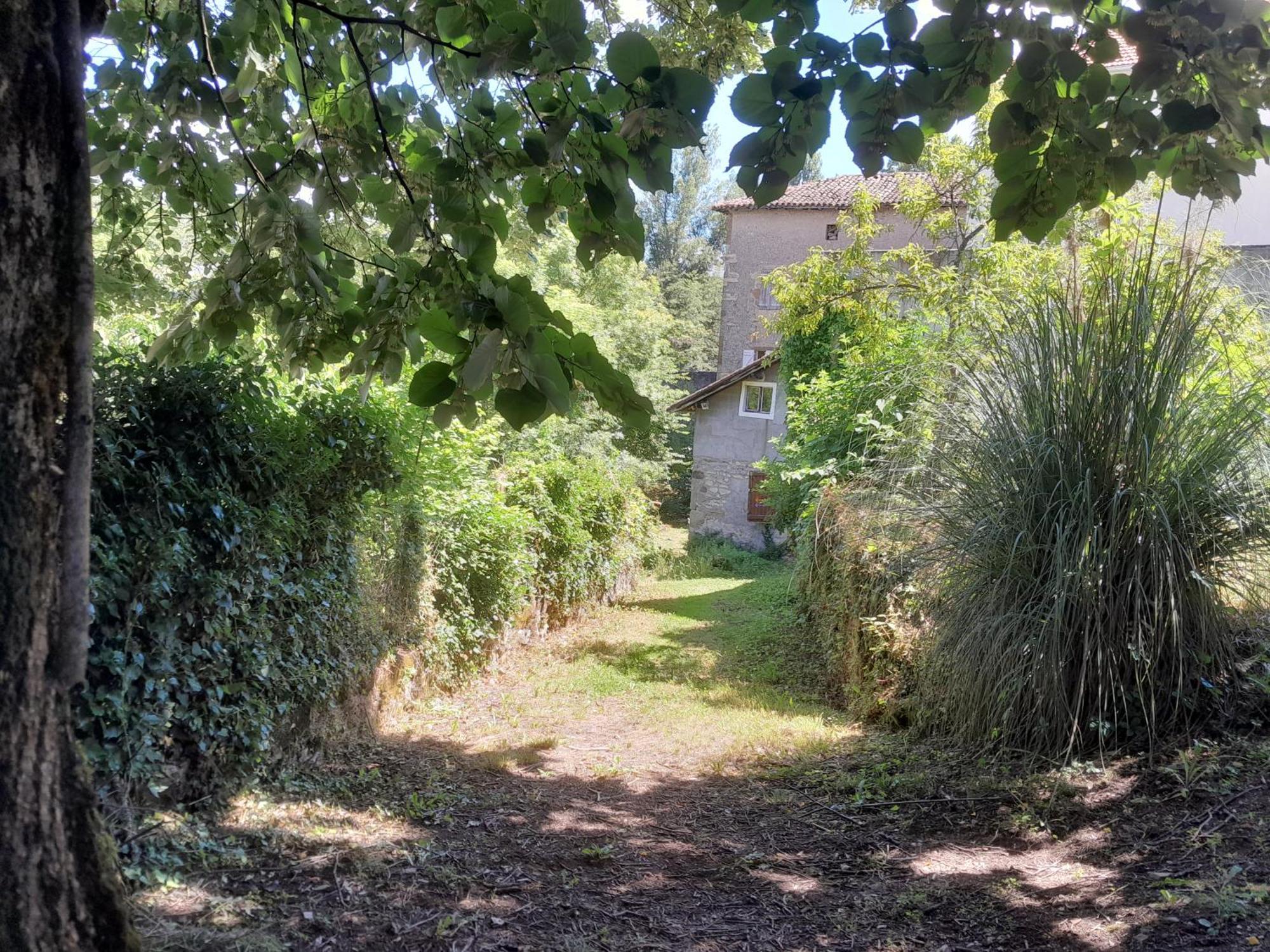 Appartement Privatif Tout Equipe En Bord De Riviere Figeac Extérieur photo